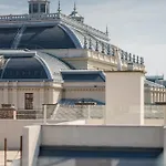 Luxury 3 Bedroom, 3 Bathroom Loft With Terrace At Opera