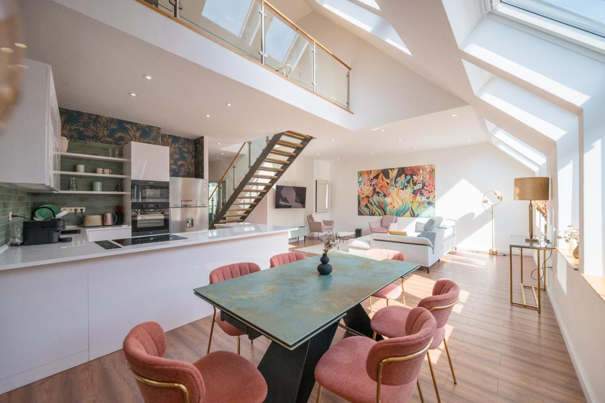 Luxury 3 Bedroom, 3 Bathroom Loft With Terrace At Opera Apartamento